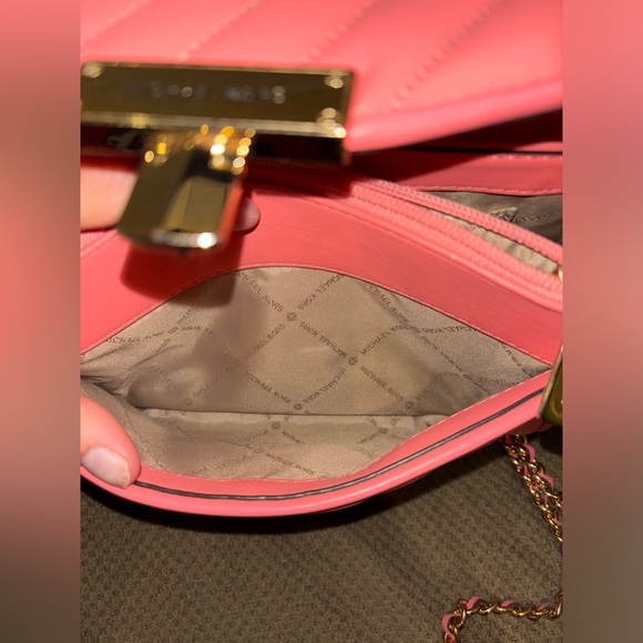 Michael kors cross body - Picture 5 of 6